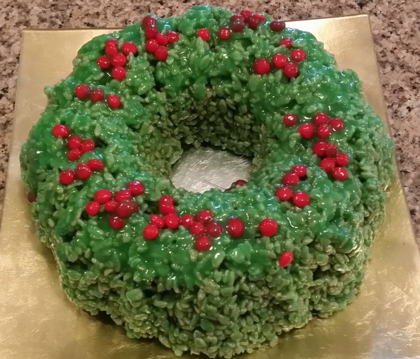 Julie Saffrin's Christmas Wreath | https://juliesaffrin.com