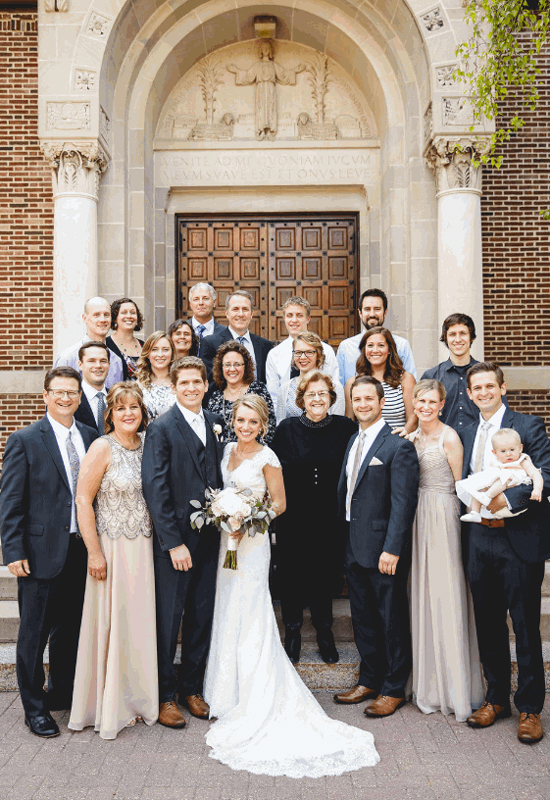 the descendants and their spouses and loved ones of Don and Carol Trewartha Photo Credit: Janelle Elise Photography