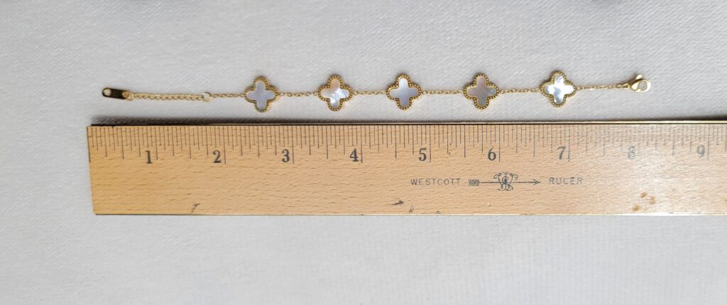 Mother-of-Pearl Bracelet measurement